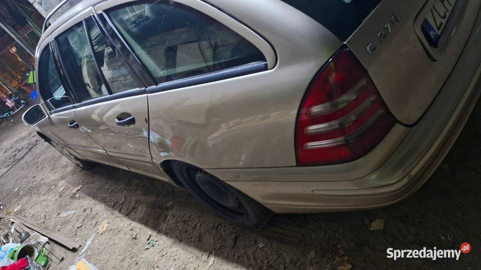 Mercedes W 203 27 CDI robi robotę nie pytając o radio Zielona Góra sprzedam