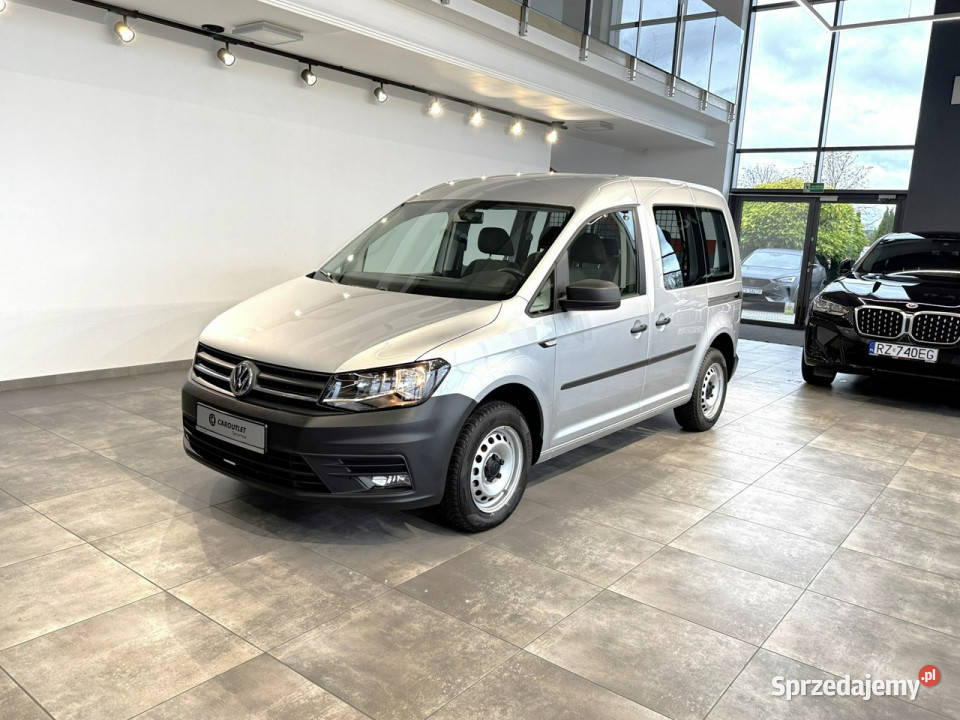 Volkswagen Caddy Kombi 20TDI 102 M5 2020 r salon światła przeciwmgielne Myślenice sprzedam
