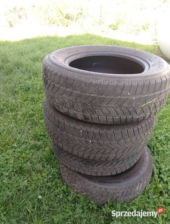 Opony Zimowe Dunlop Winter Sport 5 SUV 23565 R17 Samochodowe Bytów