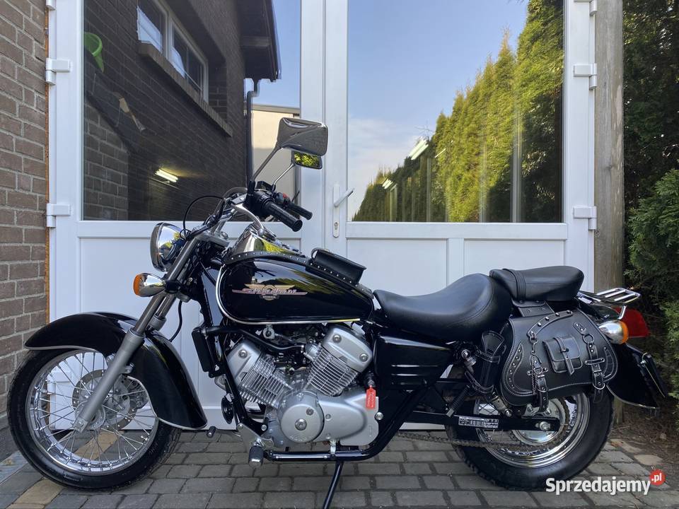 HONDA SHADOW 125 KAT B A1 SPENIAMY MARZENIA czarny