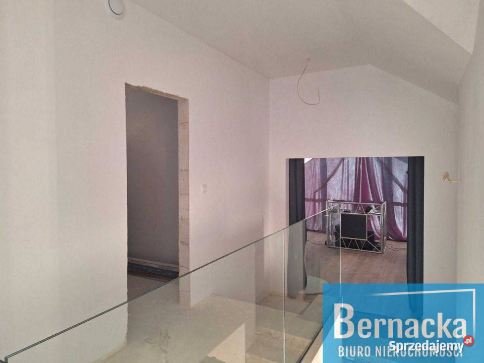 Nowoczesny dom wolnostojący duża działka Wrocław