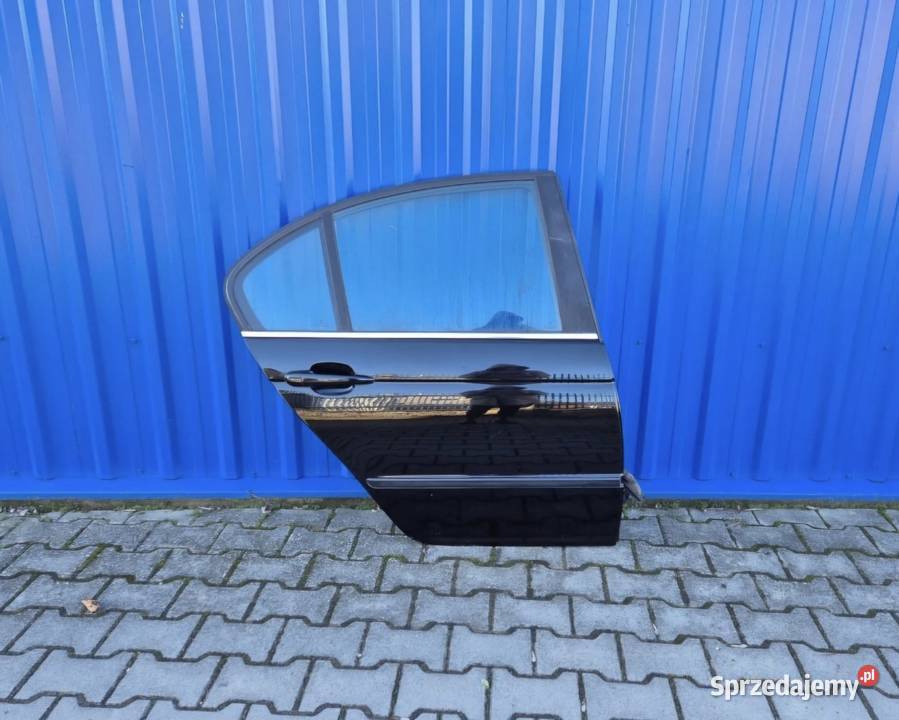 DRZWI TYŁ PRAWY LEWY BMW E46 SEDAN PRZEDLIFT osobowe Działoszyce sprzedam