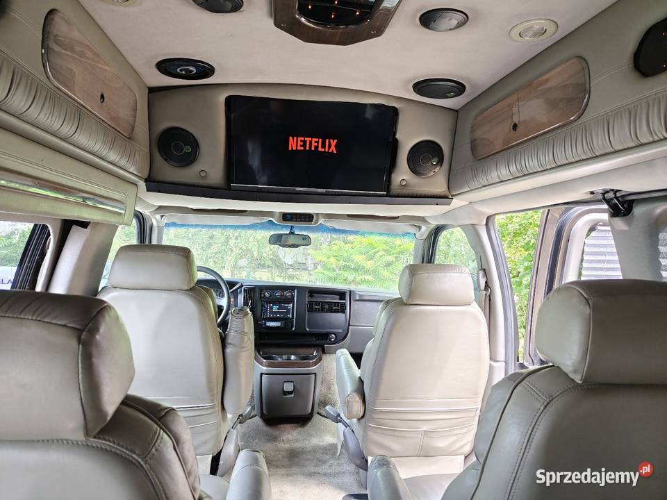 Chevrolet Express V8 LPG stan ZAMIANA Mosina