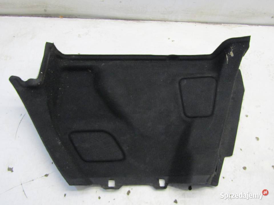 BOCZEK BAGAŻNIKA PRAWY TYŁ TAPICERKA PRAWA sprzedam