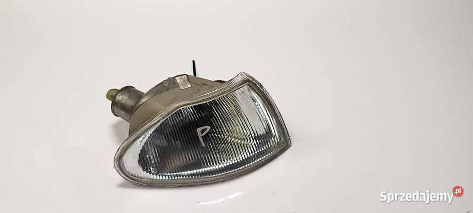 KIERUNKOWSKAZ PRAWY OPEL ASTRA F