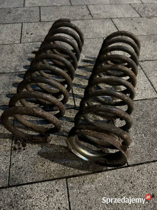 Sprężyny zawieszenia przód FSO polonez mazowieckie Ożarów Mazowiecki sprzedam