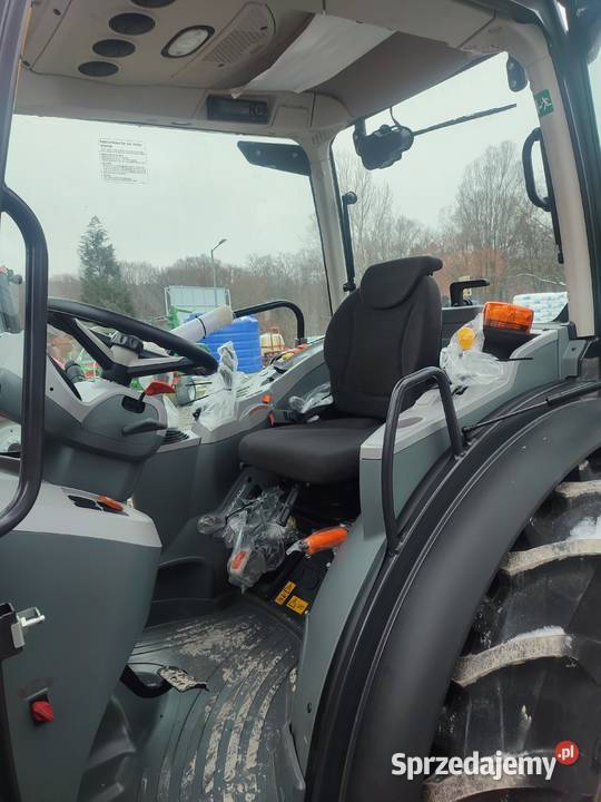 Ciągnik McCormick x4090N SADOWNIK małopolskie Brzesko