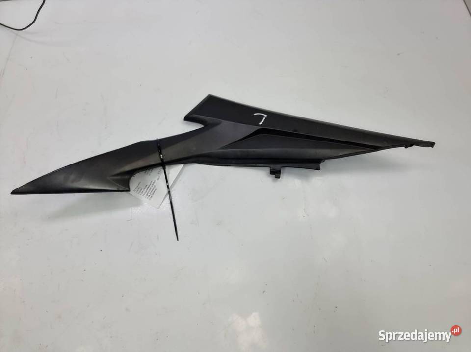 OSŁONA SUZUKI GSR 600 BOK OWIEWKI REZERWACJA Lipno