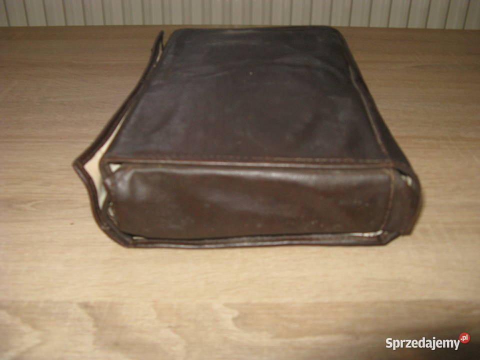 apteczka samochodowa zabytkowa kompletna Ostrołęka