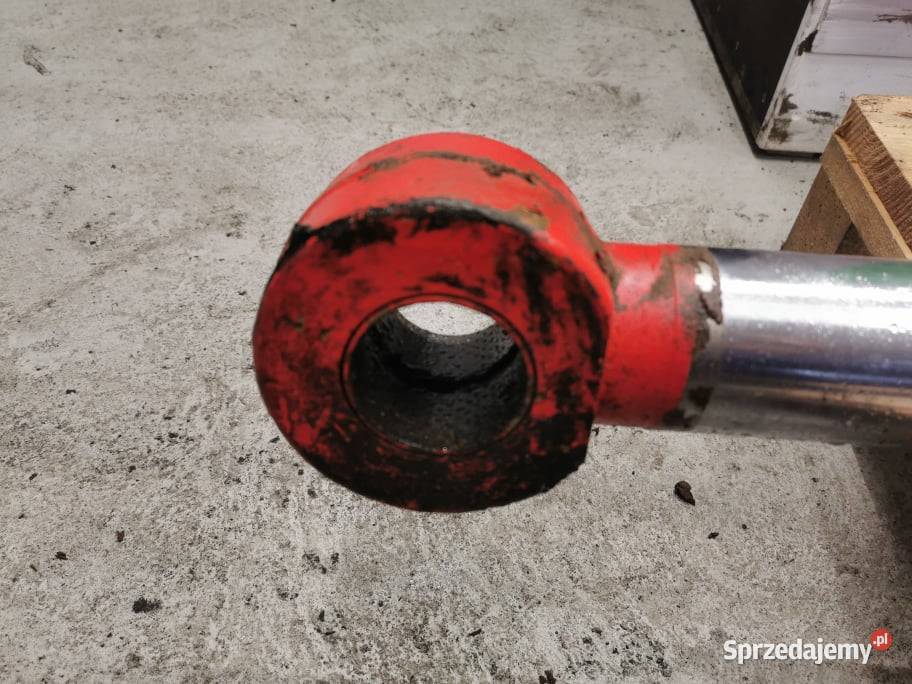 Siłownik główny ramienia Manitou MLT 627 Rolnictwo sprzedam