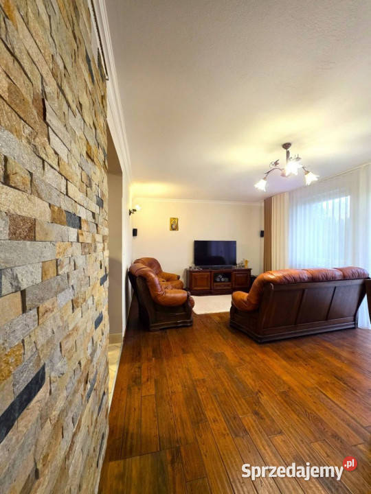 sprzedaży domu wolnostojącego Humniska 1154m2