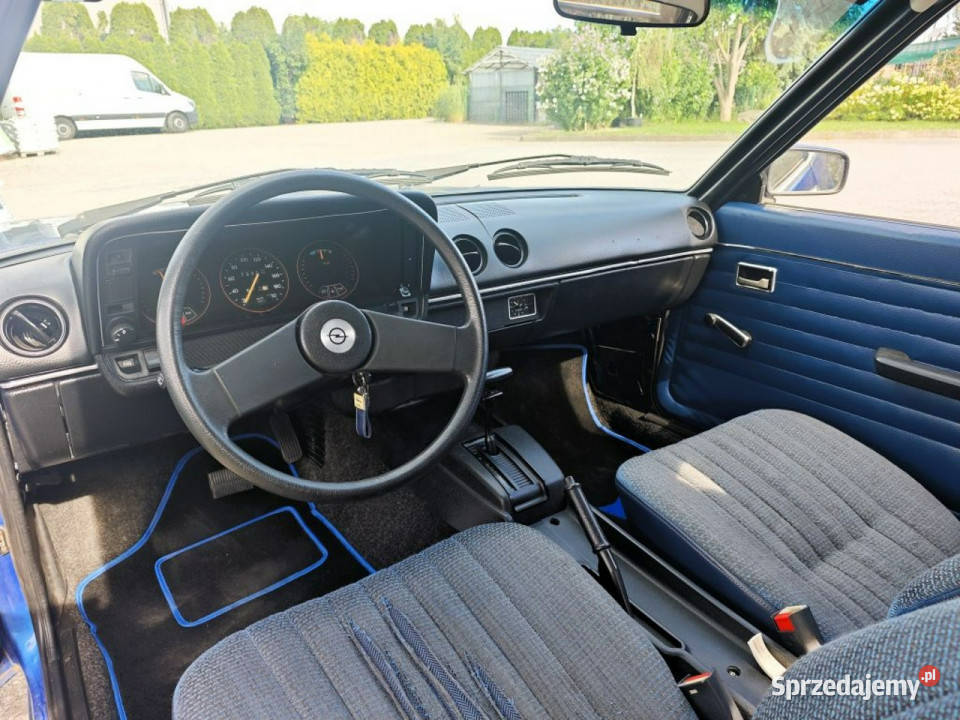 Opel Manta A U T O M A T Opinia rz B 19751981 automatyczna Manta Nowy Sącz