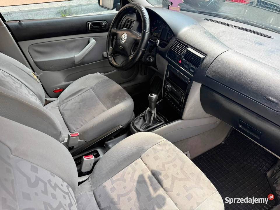 VW Golf IV 14 Benzyna 2002r Ładny Zadbany Golf podkarpackie Dębica sprzedam