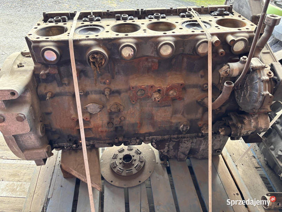 Silnik CAT Caterpillar C12 Blok Silnika Osłona Jastrzębniki