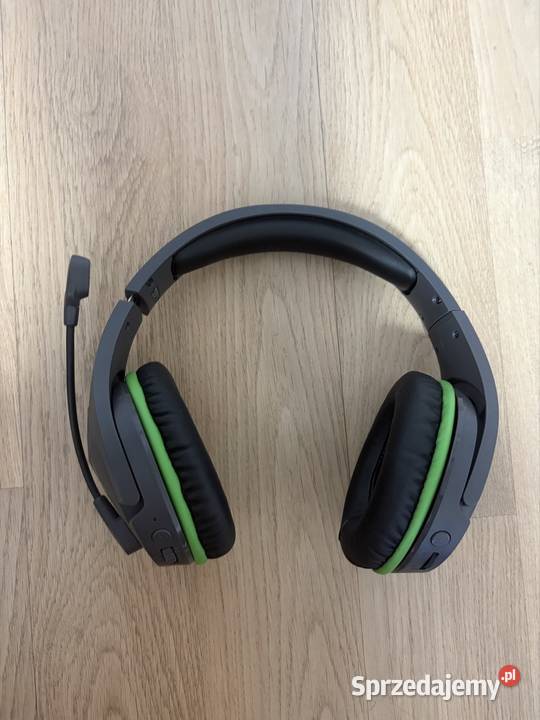 Konsola Xbox series s dodatki Majdan Sieniawski
