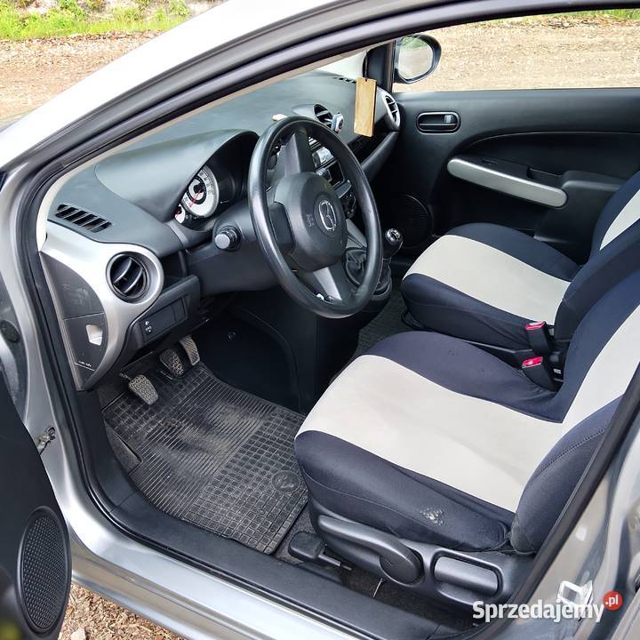 Mazda 2 13 B 2009 r świętokrzyskie Brody