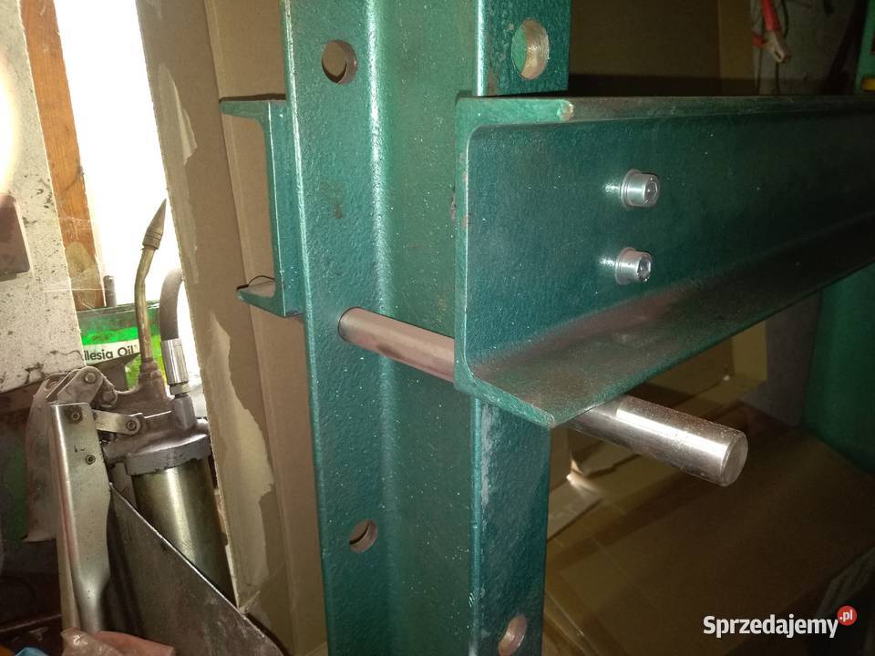 Prasa hydrauliczna ZREMB PRL Potężna 40 ton Pozostałe Rzeszów sprzedam