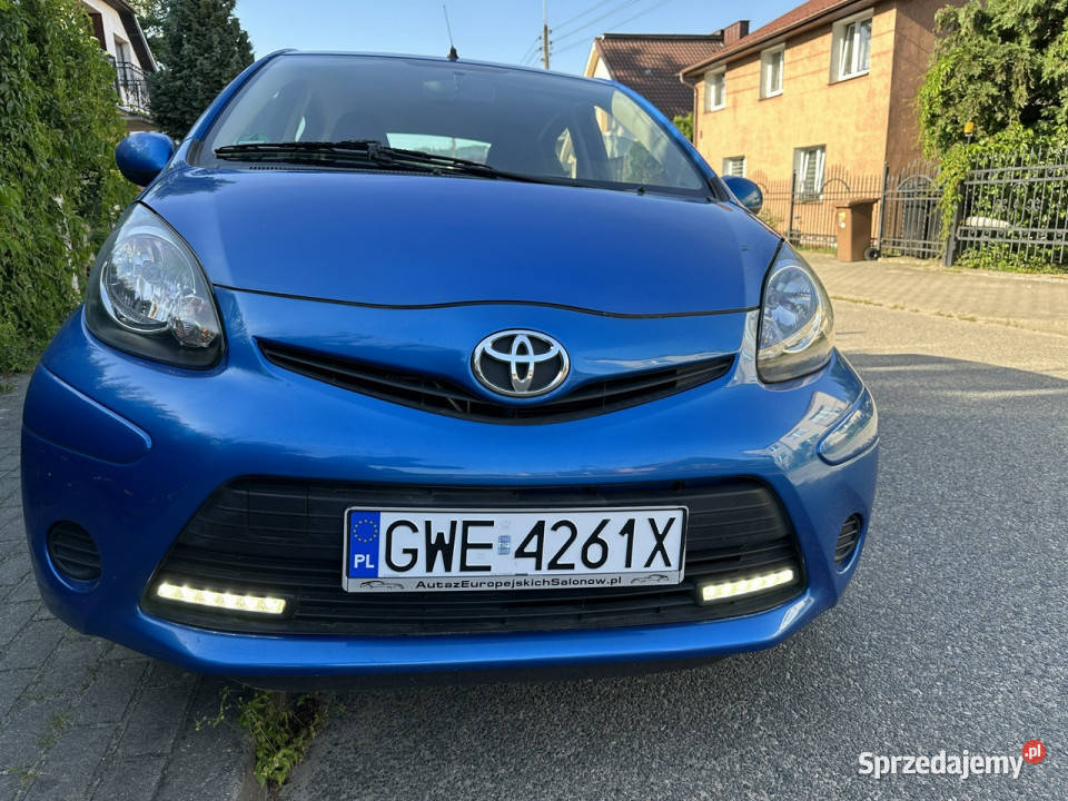 Toyota Aygo liftingu 5 drzwi niski gniazdo AUX Wejherowo