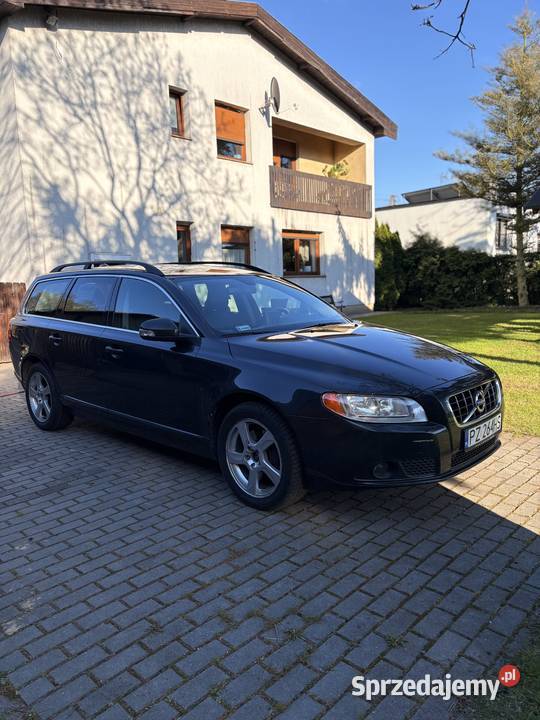 Volvo V70 20 Diesel granatowy V70 Sady sprzedam