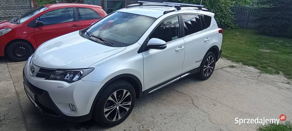 Sprzedam Toyote RAV4 2014r 4x4 polski salon