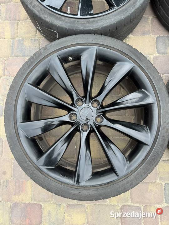 Komplet kół Tesla S 20142020 21 turbine edition Piła