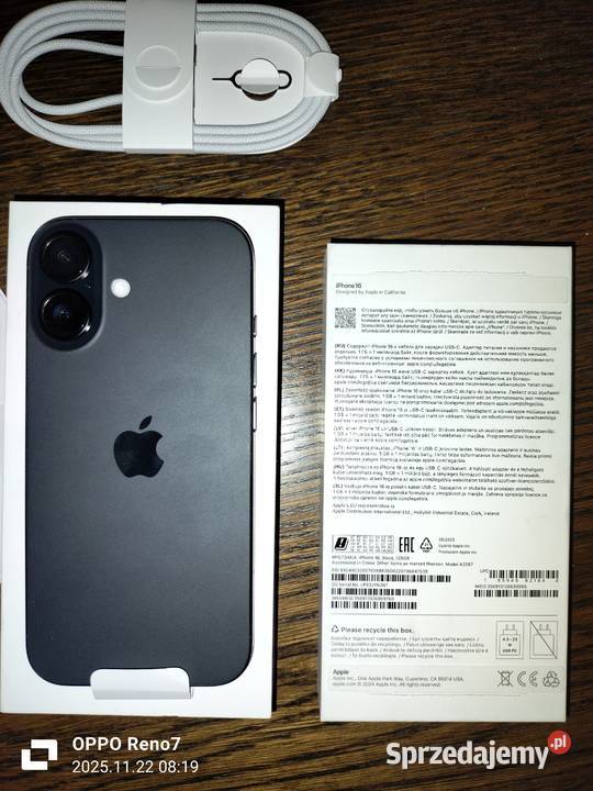 iPhone 16 black Piła