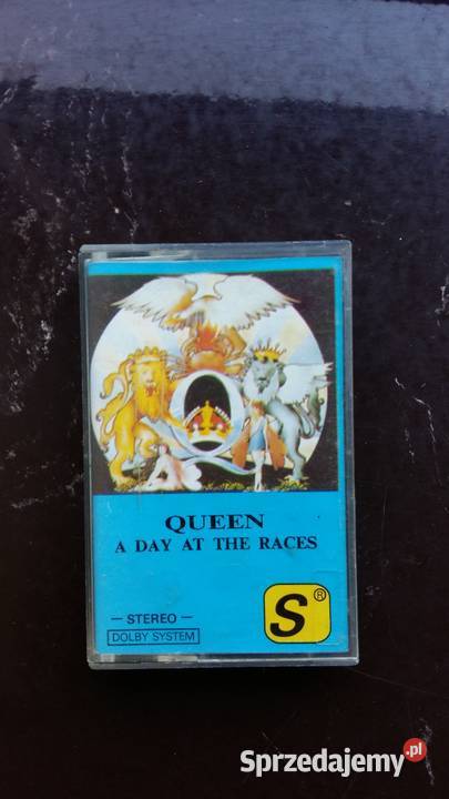 Kaseta Queen A day at the racers