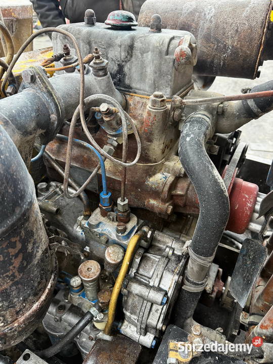 silnik ciągnik rolniczy C330 silnik URSUS C330 łódzkie Działoszyn sprzedam