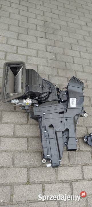Nagrzewnica tylnia Mercedes Vito w447 Nowe Miasteczko
