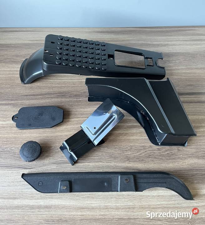 NOWY POLSKI KOMPLET ZESTAW PLASTIKÓW BAGAŻNIK śląskie Bielsko-Biała sprzedam