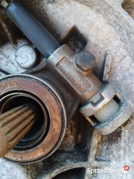 Opel Corsa B 14i skrzynia biegów W418 łódzkie Tomaszów Mazowiecki