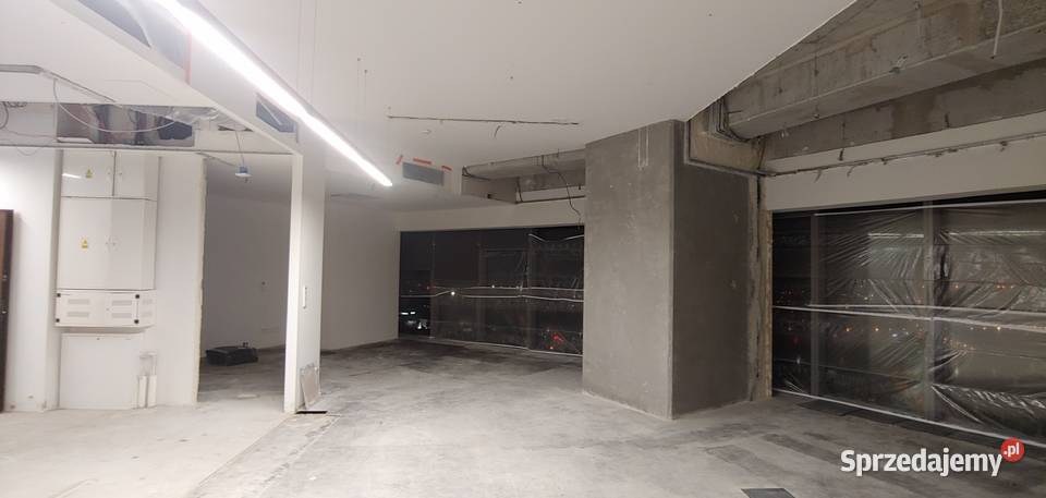 3pok 95met Sky Tower KOMÓRKA GARAŻ WINDA 2013 95m2 dolnośląskie Wrocław sprzedam