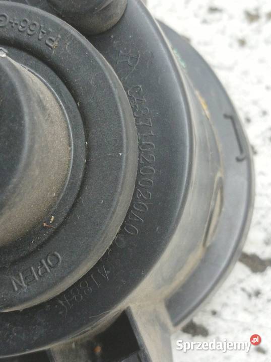 HALOGEN PRAWY PRZÓD Piaggio Porter II 2021 NP6