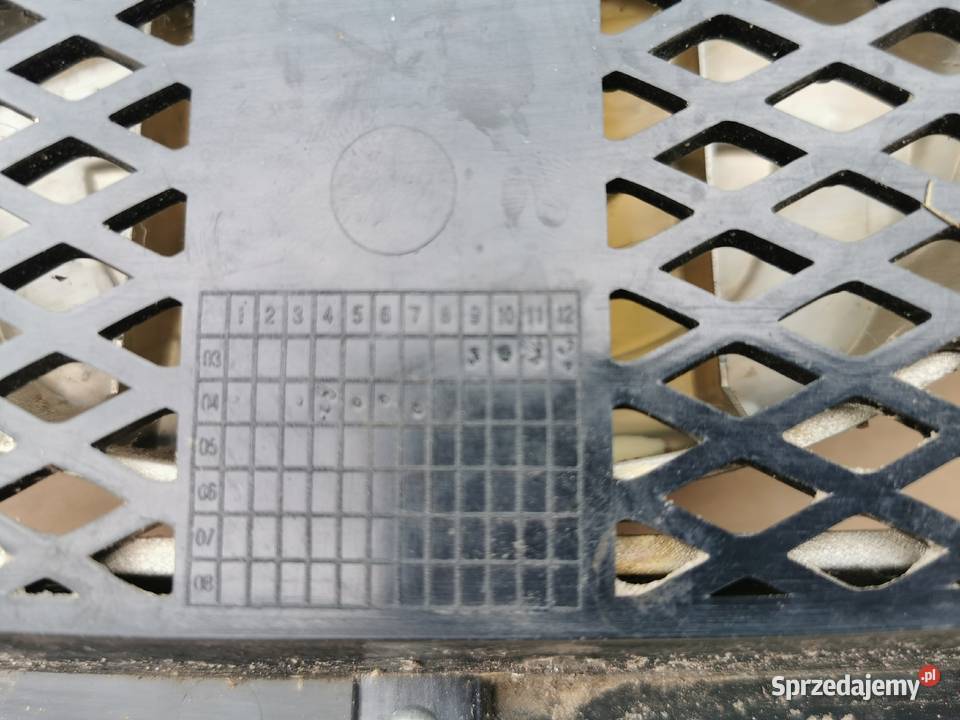 Grill daewoo lacetti chevrolet 96547250 oryginał Rok produkcji 2004 Sieraków