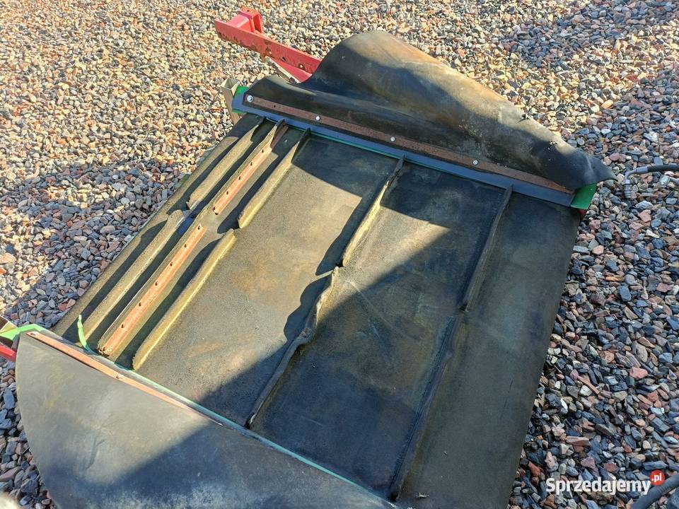Opuszczany podajnik taśmowy do wozu paszowego śląskie sprzedam