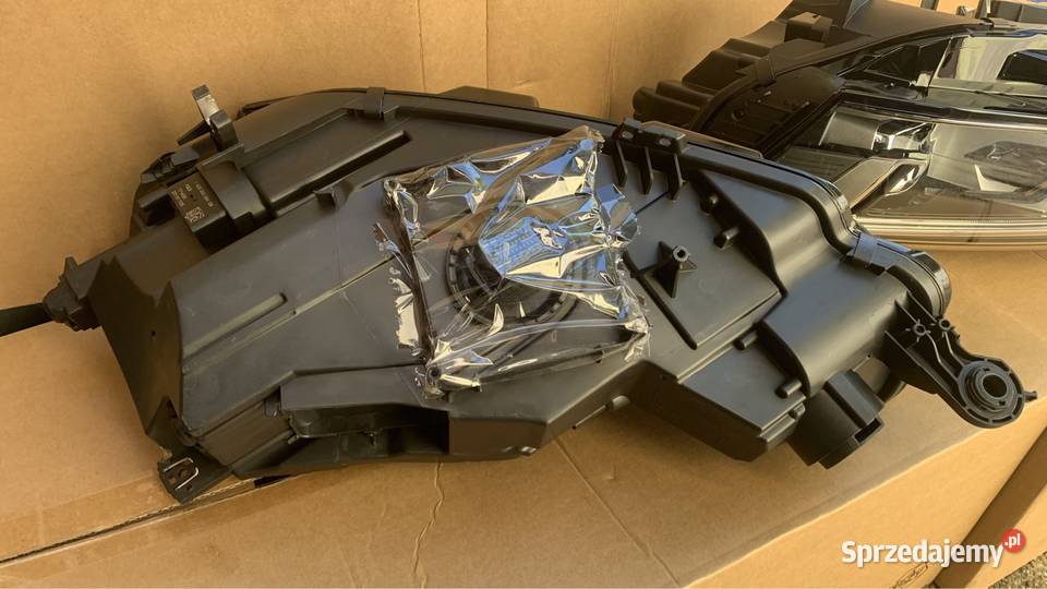 Lampy komplet Audi A5 B9 16 Wersja EU Reflektor Częstochowa