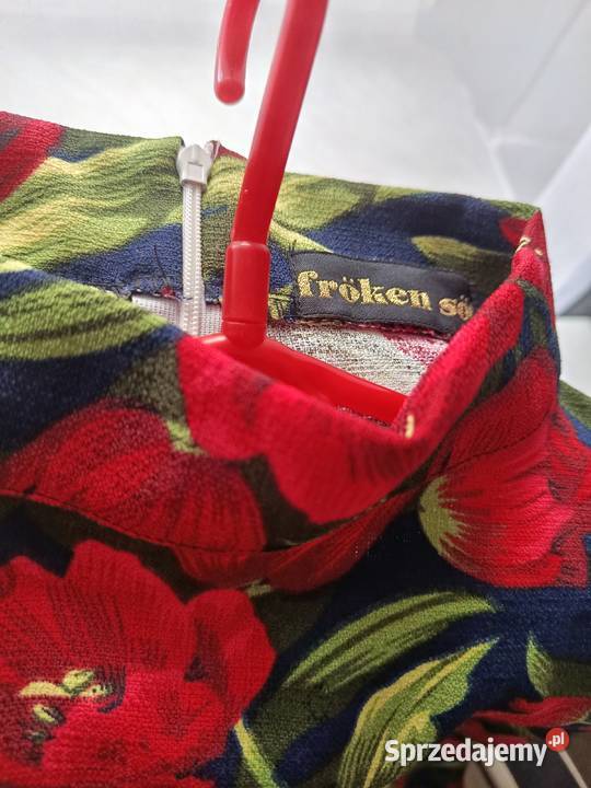 Stare sukienki prl ML sztukę