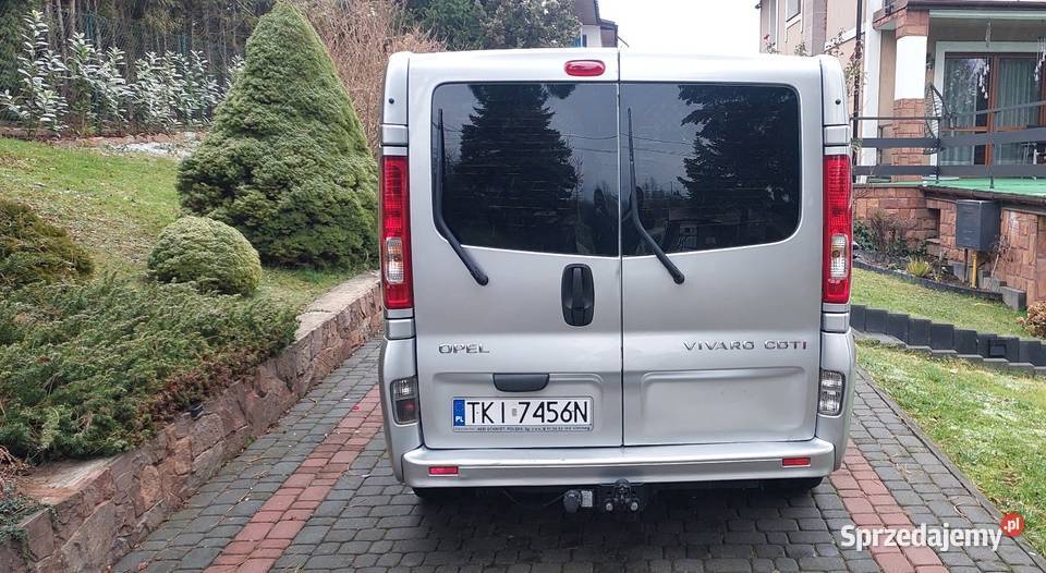 Opel Vivaro 20 CDTi 2007 9 osobowy 230v navi Zarejestrowany w Polsce świętokrzyskie Kajetanów