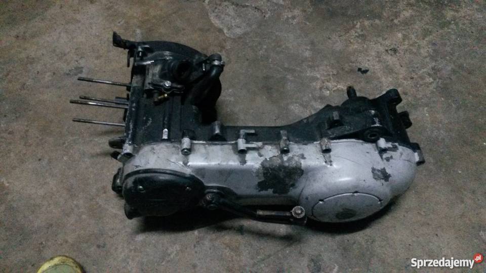 Silnik piaggio gilera pg tarcza ciecz lc Gradowice