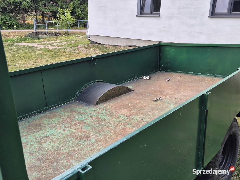 Sprzedam przyczepę jednoosiową dwukołówkę
