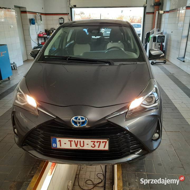 Toyota Yaris hybryda automat stan perfekcyjny 70000km Białystok