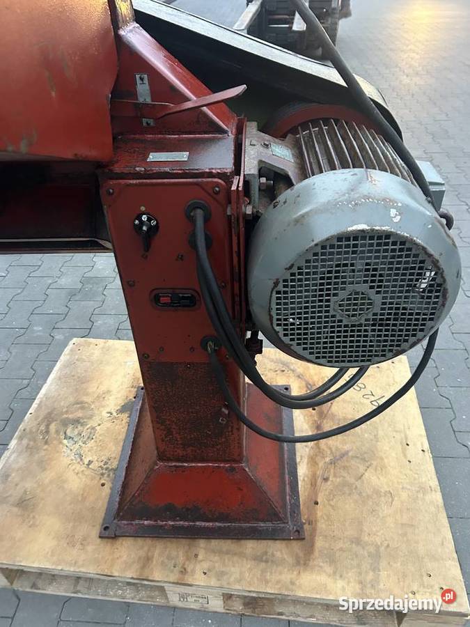 Śrutownik bijakowy do zboża Pacanów