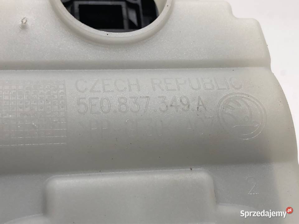 KLAMKA ZEWNĘTRZNA LEWY TYŁ SKODA FABIA III