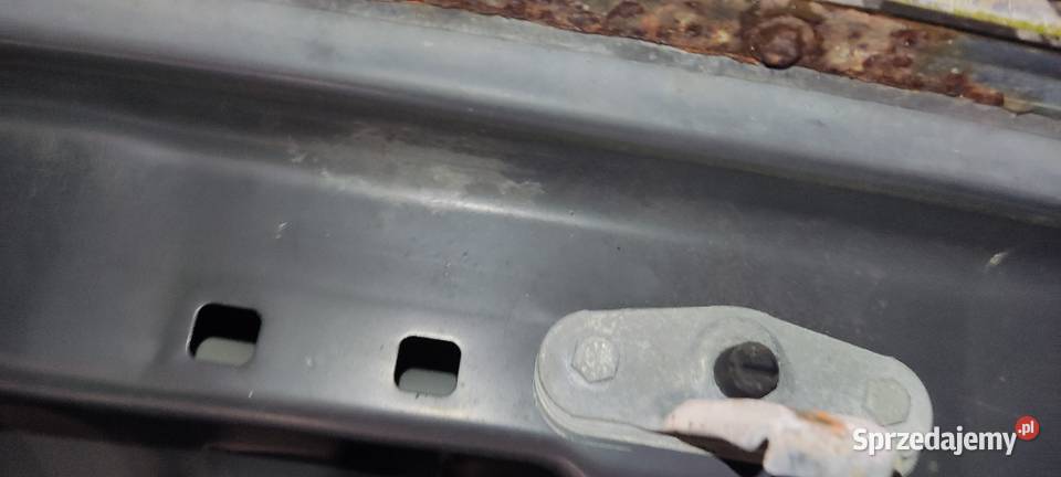 Klapa tylna W126
