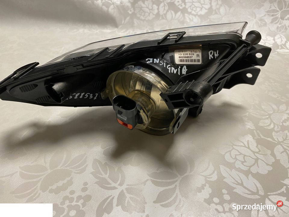 OPEL INSIGNIA HALOGEN PRAWY 66258853 Kozubszczyzna