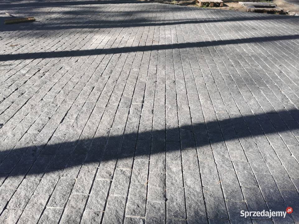 Kostka Granitowa ciętołupana rzędówka 20x10x5 mazowieckie Warszawa