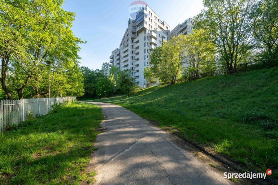 Mieszkanie 3 pokoje apartamentowiec z basenem Poznań