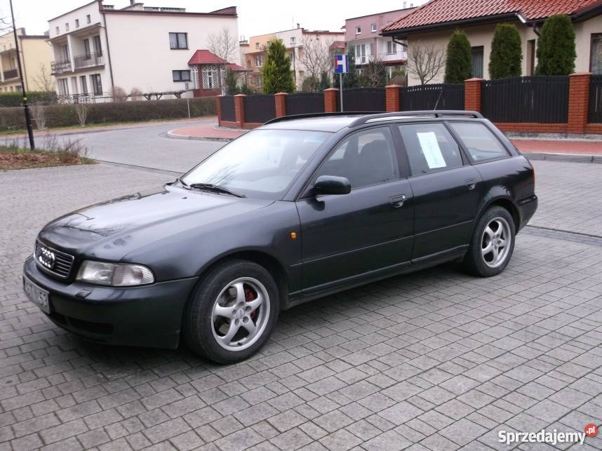 Audi A4 B5 28 Quattro Benzyna Gaz poduszka powietrzna Stalowa Wola