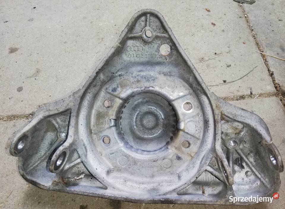 Górne mocowania amortyzatora Audi a6 c5 8d0 412 osobowe Zawieszenie i amortyzacja Sanok sprzedam
