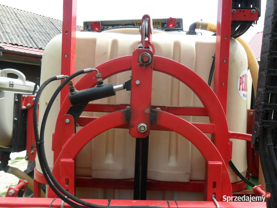 opryskiwacz bury perkoz 1właściciel nieuszkodzony Włostów sprzedam